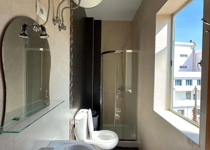 In Heart Of Vlora, Right In The Center, With 2 Bedrroms With Sea View Apartamento Vlorë