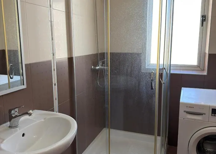 In Heart Of Vlora, Right In The Center, With 2 Bedrroms With Sea View Apartamento *