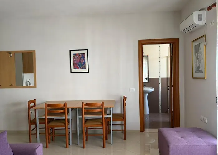 Apartamento In Heart Of Vlora, Right In The Center, With 2 Bedrroms With Sea View *
